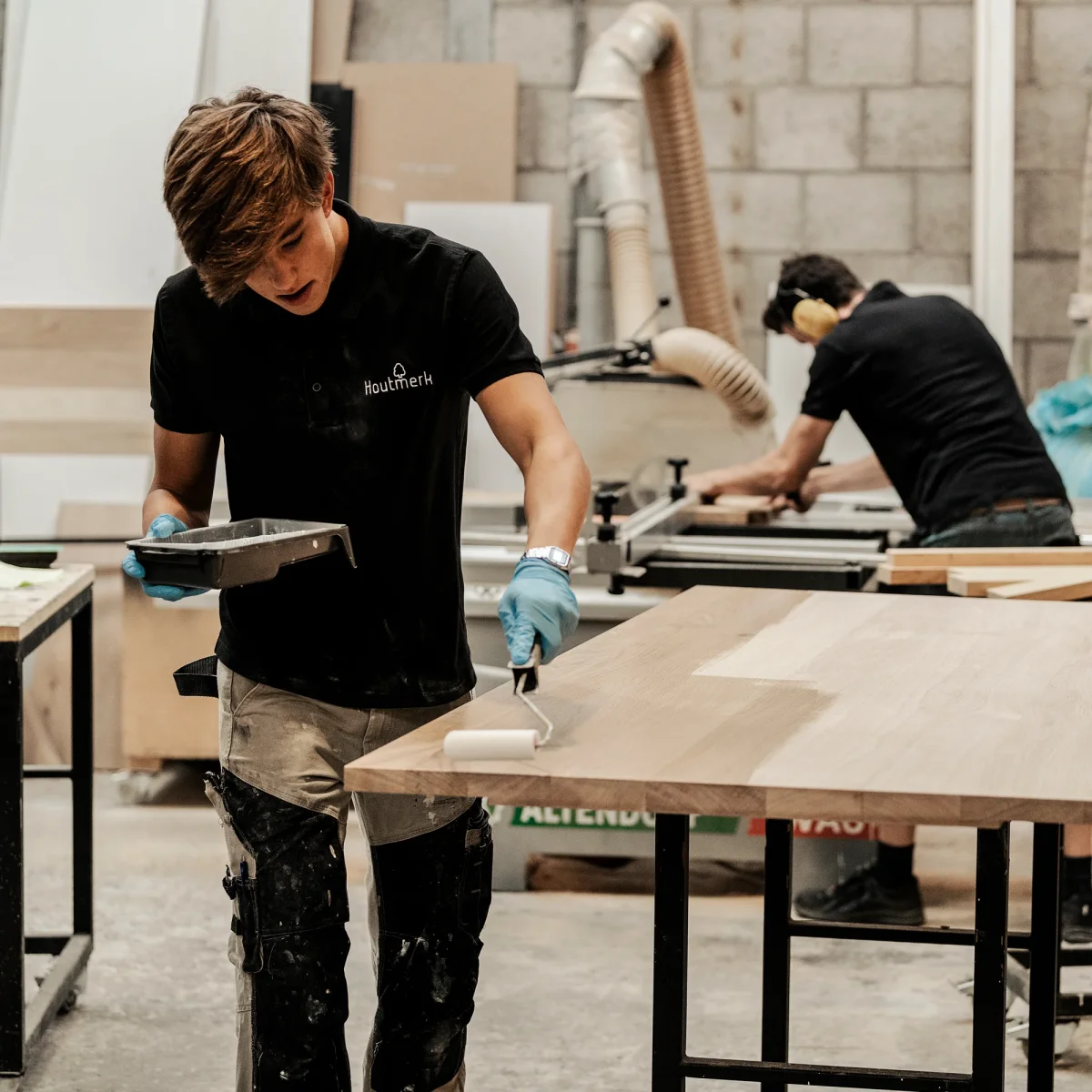 Houtmerk – Bewerking – Afwerking met kleurloze lak - Afbeelding 2